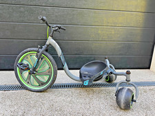 Huffy Ride On Stunt 20" Kid's Machine Slider - Green