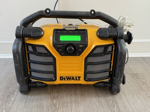 Dewalt dcr017 dab job - dewalt,