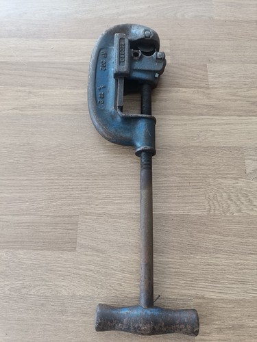 Record 202 pipe cutter 6 - pipe,
