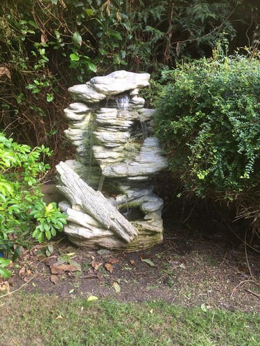 Self contained water feature - contained,