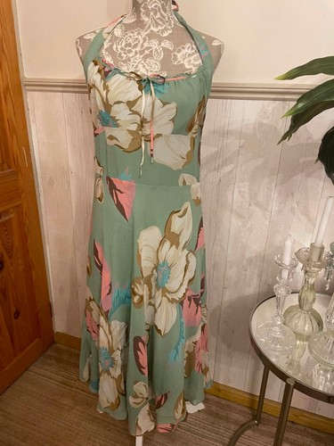 Monsoon green floral botanical - monsoon,