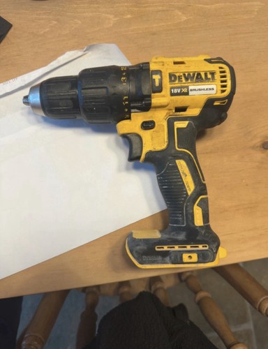 Dewalt combi drill - dewalt,