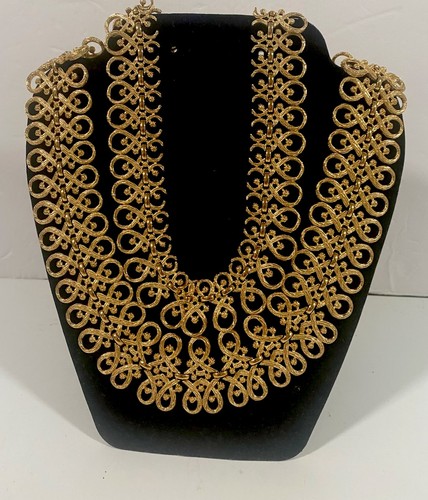 Vintage rare crown trifari - vintage,
