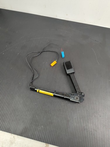 Range rover sport seat belt - range,