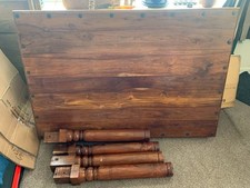 Dining Room Table and 4 Chairs