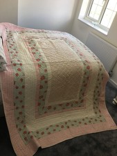 White Company Large 2.5M x 1.68M Double Sided Bedspread