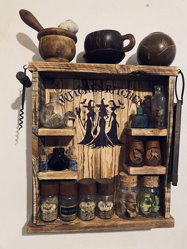 Witches kitchen shelf - shelf, for