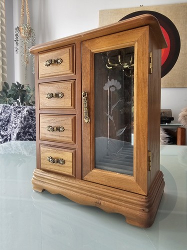 1980 jewellery box armoire - box,