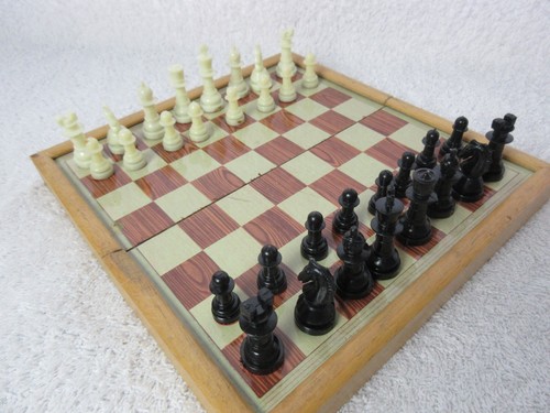 Magnetic travel chess - travel,
