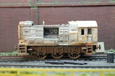 Pre-Owned Scrap Class 08 Diesel Shunter Locomotive with Exposed Engine (F7)