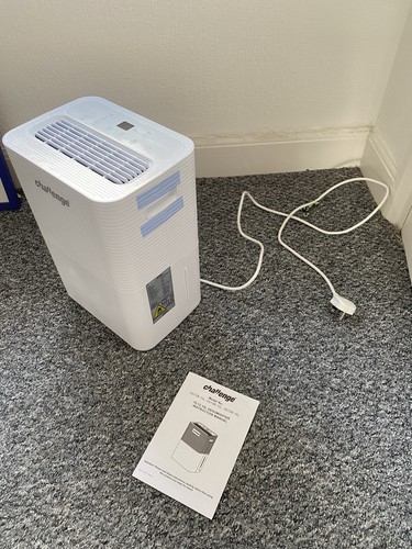 Challenge 10l dehumidifier - 10l, vgc