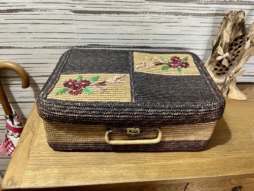 Vintage woven straw suitcase - woven,