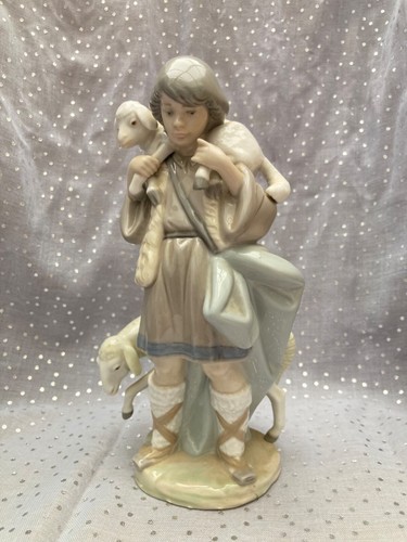 Lladro shepherd boy with lamb - boy,