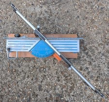 Nobex 202 picture framing or carpentry mitre s@w with a hold-down clamp