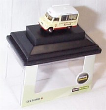 Oxford Diecast NCA030 Bedford