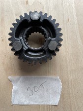 Yamaha R1 4XV Gear box  5th Gear 30 teeth 5JJ1725100. 
