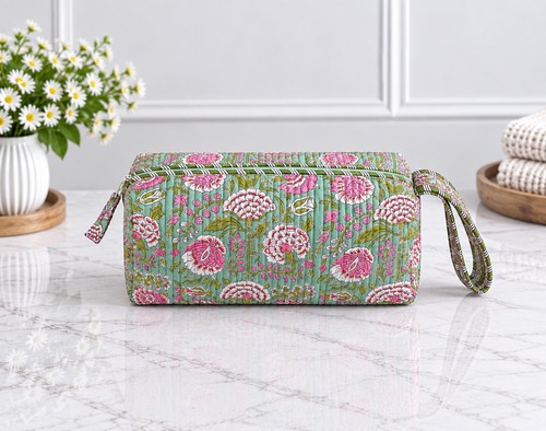 Quilted travel storage bag - quilted,