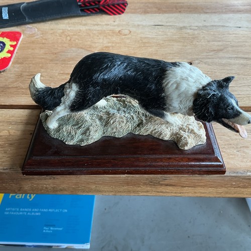 Sherratt simpson figurine - &,