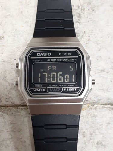 Working condition casio 91w - working,
