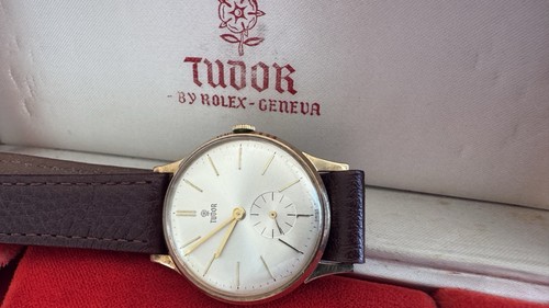 Vintage 1950s 1960s tudor - vintage,