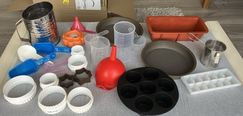 Bundle kitchen items - of,