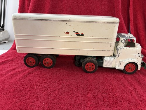 Vintage wyandotte semi truck - semi,
