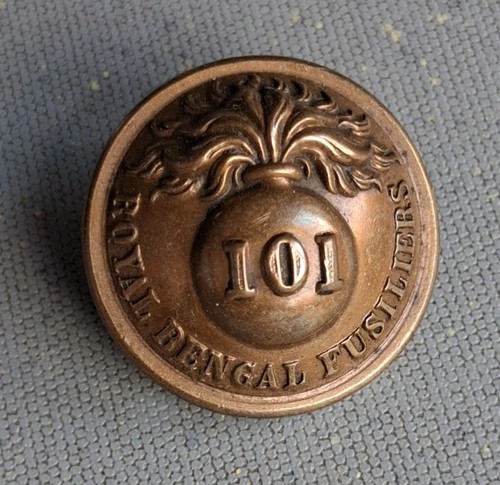 Irish army button 101st royal - button,
