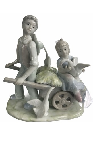 Vintage porcelain nao lladro - porcelain,