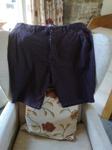 Men s burgundy shorts - burgundy,