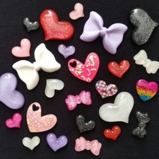 RESIN EMBELLISHMENT CRAFT SCRAPBOOKING FLATBACK SPARKLY HEART BOW PHONE DECOR