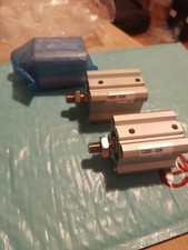 SMC COMPACT CYLINDER