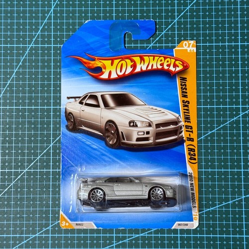 Hot wheels nissan skyline - -,