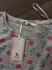 TU Christmas Mistletoe &