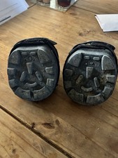 See Photos. Easy Trail Hoof Boots. Pair of. Size #0. Only Used Once VGC