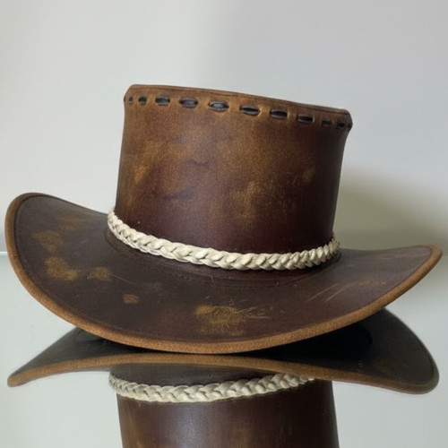 Distressed brown leather - brown,