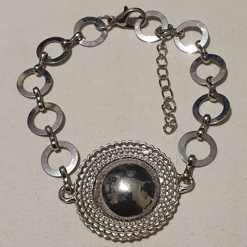 Vintage style silver tone - vintage,