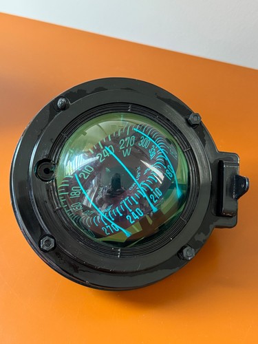 Vintage contest marine - marine, yacht