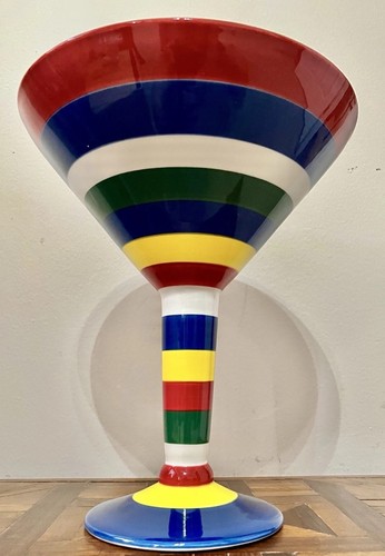 New large porcelain livin - x,