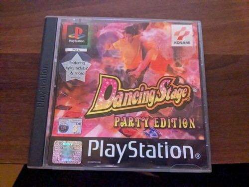 Dancing stage party - --,