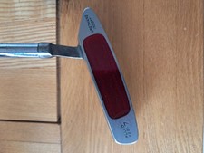 Wilson Deep Red Fluid Feel 7 Putter