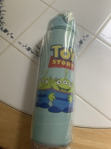 Toy story turquoise - toy, water
