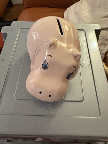 Wade money box hippo - box,