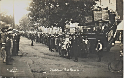 Chislehurst bus queue g - queue,