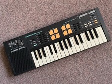Casio SK5 Sampling Keyboard. Works fine but 3 keys missing. Retro Sampler.