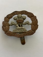 BRITISH ARMY SOUTH LANCASHIRE REGIMENT CAP BADGE