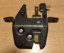 Genuine Rover 25 MG ZR Boot Lock Mechanism FQR000070