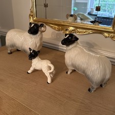 Vintage Coopercraft Large Blackface Family,Ram, Ewe & Lamb / Sheep Ornaments. 