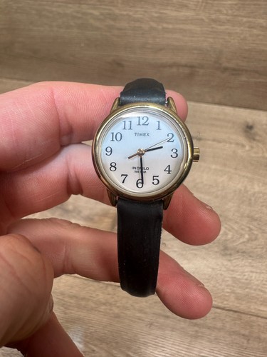 Timex indiglo 30m quartz - timex,