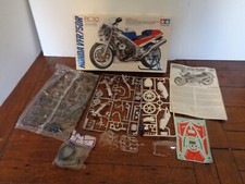 Tamiya 14057 Honda VFR750R RC30 1:12