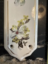 Vintage Ceramic Door Plate With Floral Design ￼